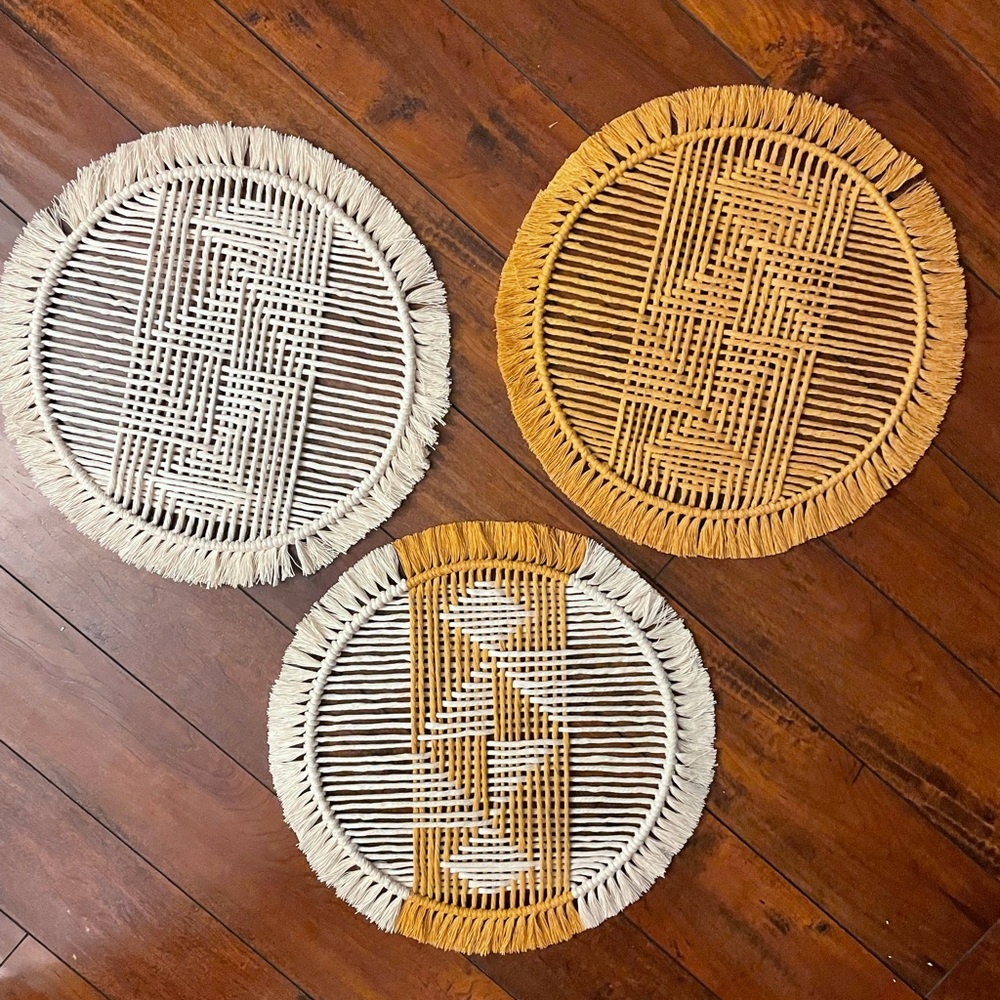 Round macrame wall decor, set of 3